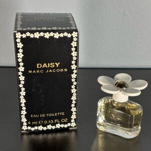 Marc Jacobs Daisy Mini Perfume Bottle in Black & White with Gold Accents
